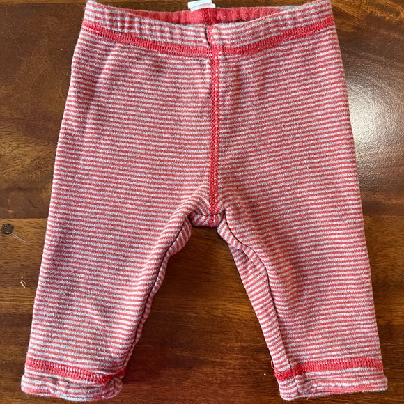 Three pairs of baby pants, size 0-3 months - Picture 3 of 7